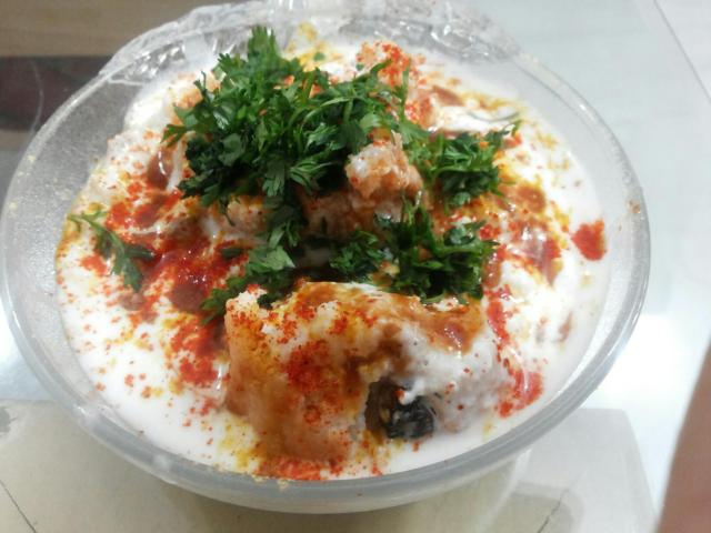 476076_647365625289662_2107845615_o